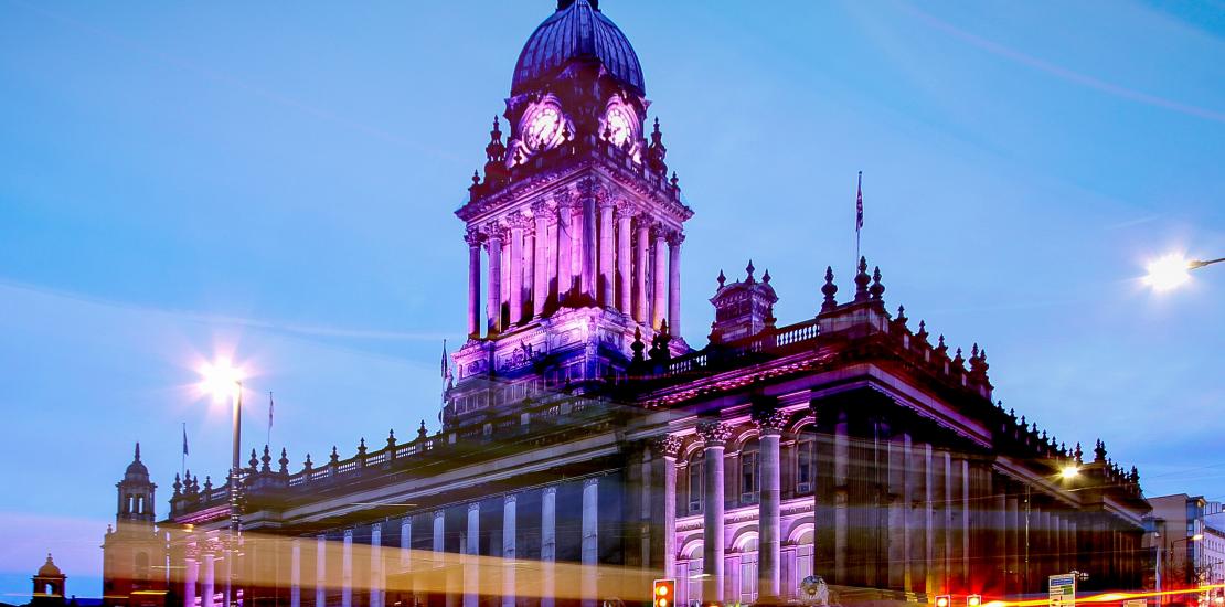 Leeds Town Hall night time